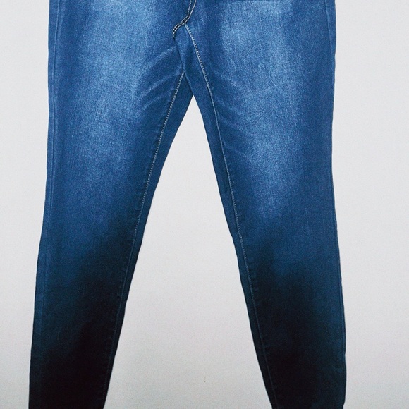 Aéropostale Stretchy High-Rise Jegging - Picture 3 of 10